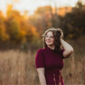 Meet your Posher, Joan